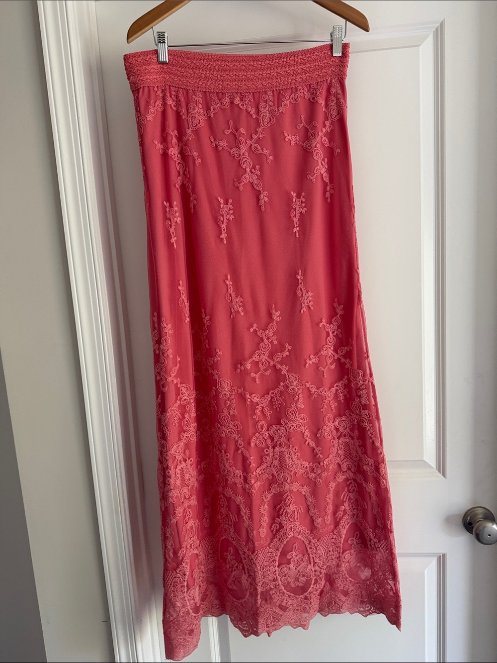 Women's Coral Lace Maxi Skirt